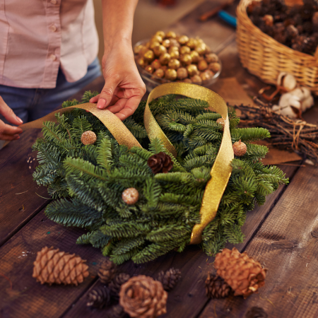 DIY: kerstkrans maken met de materialen van Garden Center Wemmel!