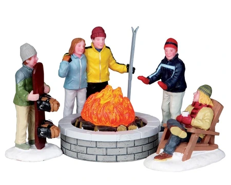 Lemax - Fire Pit, set of 5