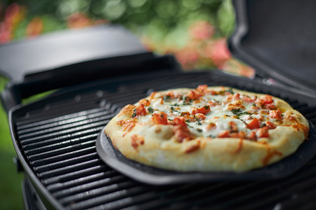 Weber ® Pizzasteen, rond Ø 26 cm - afbeelding 2